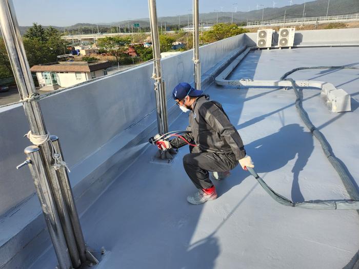 235149625_MQxwuADR_9098a41d7fe737a4222188058fd345a1f5159912.jpg 이미지크게보기