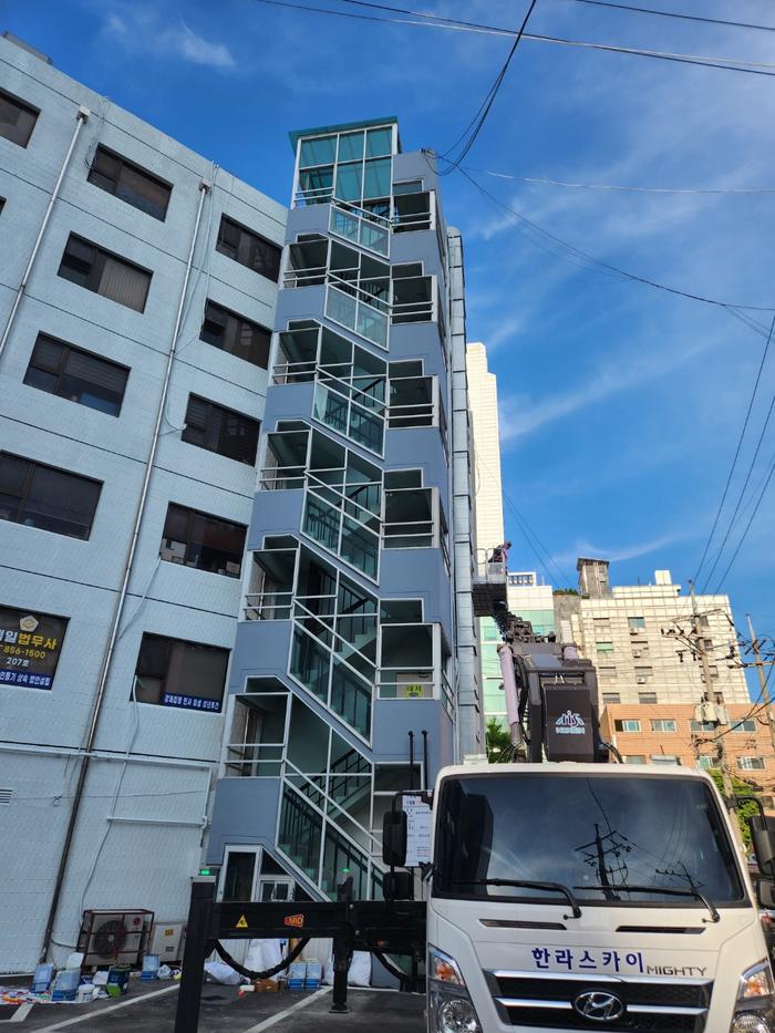 235149625_QUAkVaYi_8bd4d63831c70013e34a72eb2d978ca5e07bab96.jpg 이미지크게보기