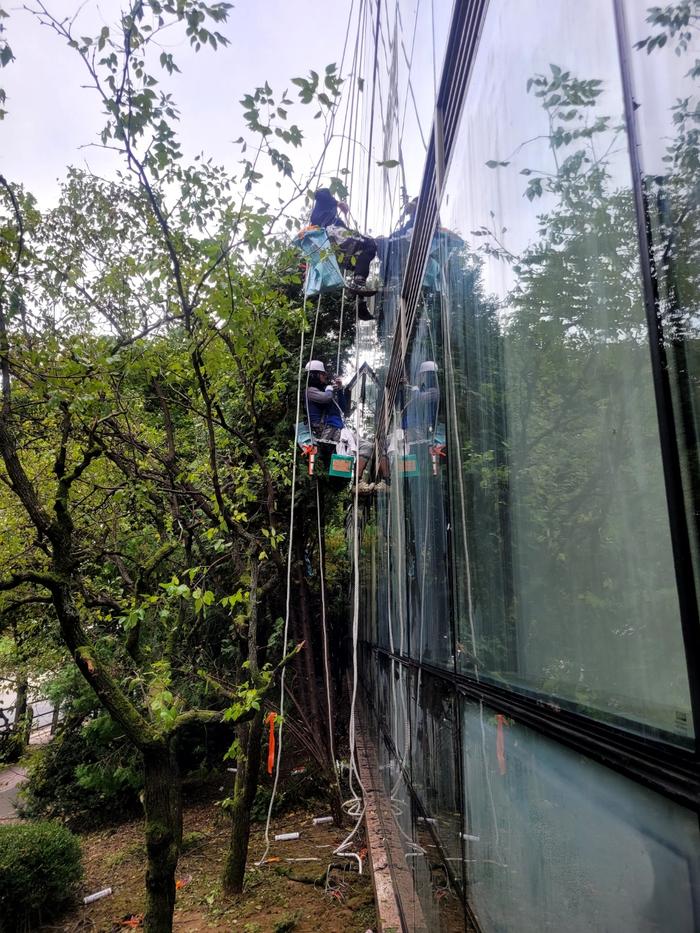 235149625_RLPOAkpt_c1d1c5c4de95249e3a5dd3b70fc3f64da9dfae18.jpg 이미지크게보기