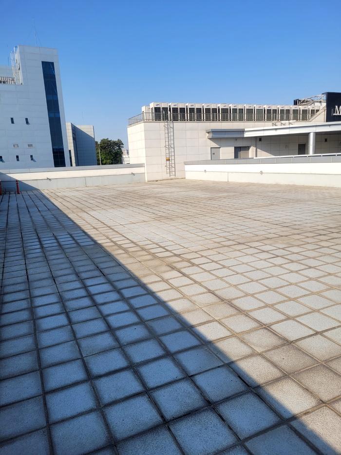 235149625_lsKHZrou_8bf3eba0a657094f34c4311e02b935ec15e57771.jpg 이미지크게보기