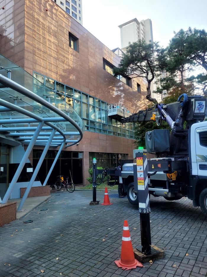 /user/t/thebareun/editor/2505/61a3c298b284bffcf3e6c381e0c29139_1747722915_1886.jpg 이미지크게보기